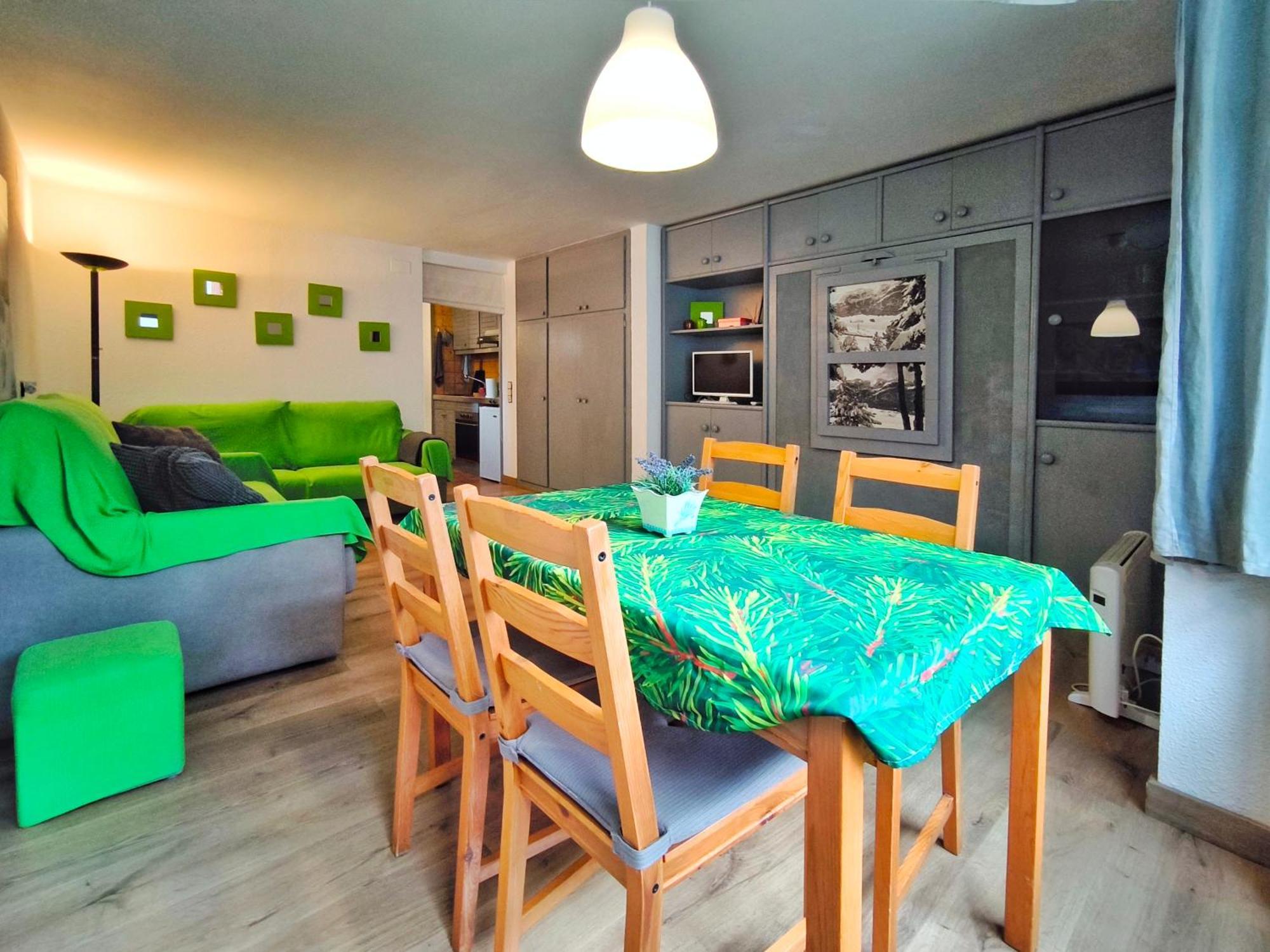 Apartamento a pie de pistas La Molina con vistas Exterior foto